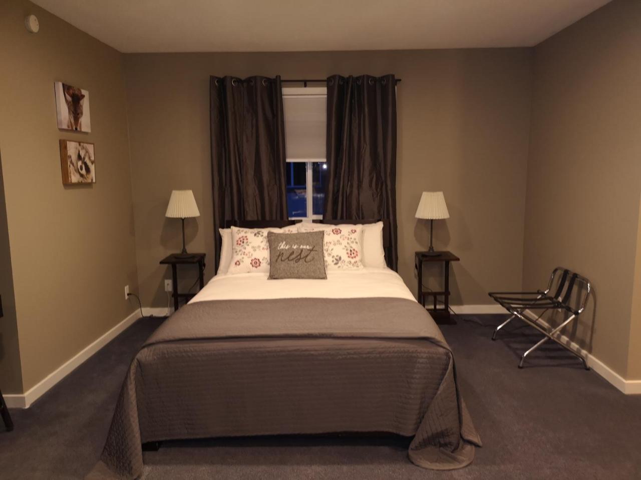 Banff Boundary Lodge Кенмор Екстер'єр фото