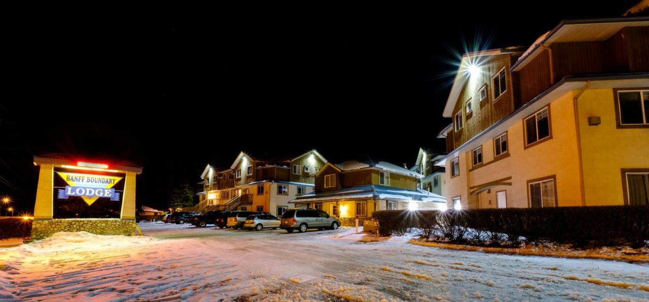 Banff Boundary Lodge Кенмор Екстер'єр фото